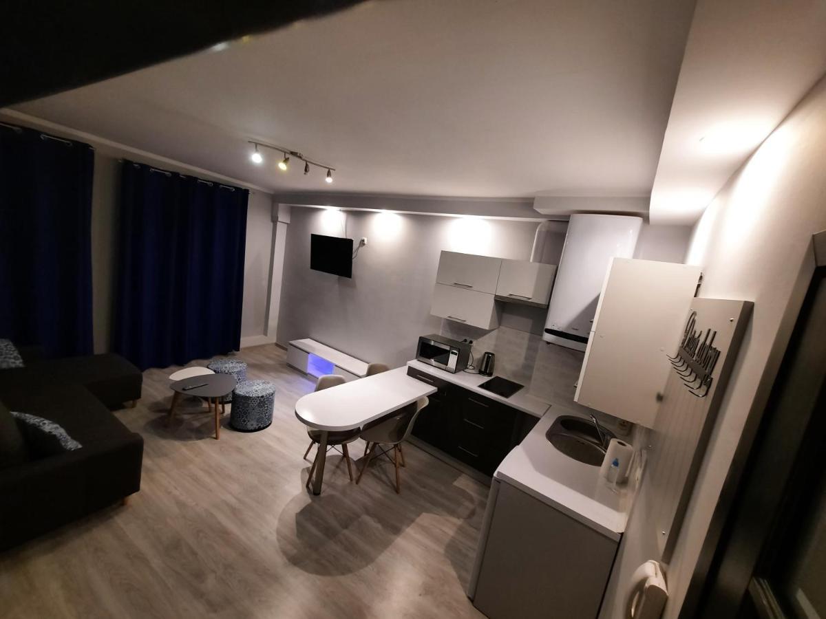 Na Starowce 1 Apartment Zywiec Bagian luar foto